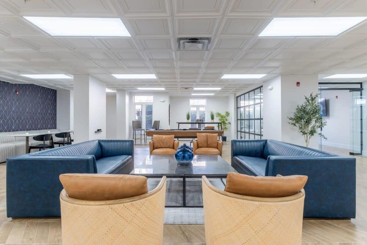 3Br Modern Downtown Apartment With Gym & Office Charlotte Extérieur photo